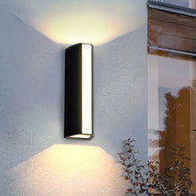 Load image into Gallery viewer, Tulancingo outdoor LED wall light medium H22cm, brushed nickel, front view on exterior wall