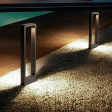 Load image into Gallery viewer, Zacatecas outdoor LED wall light, side profile showing slim aluminium body
